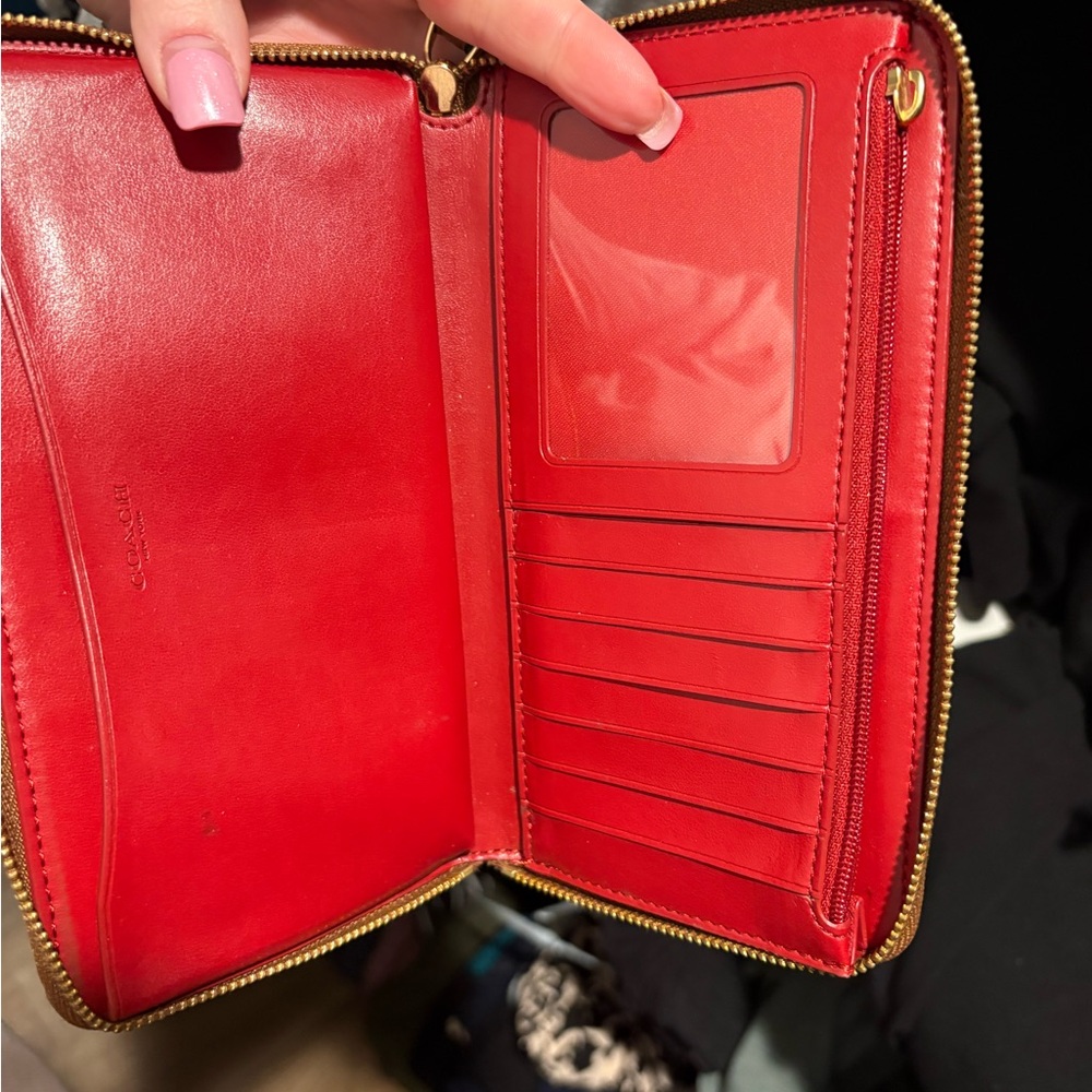 Coach Tan and Pink Signature Wallet - Picture 3 of 3